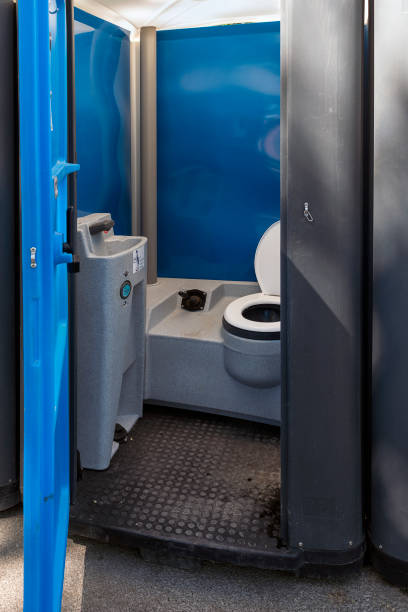 Best Porta potty rental for outdoor events  in Rainier, WA